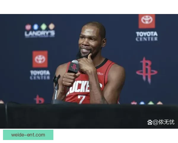 美媒曝杜兰特不喜申京 申京教球KD反感认为脑子不正常